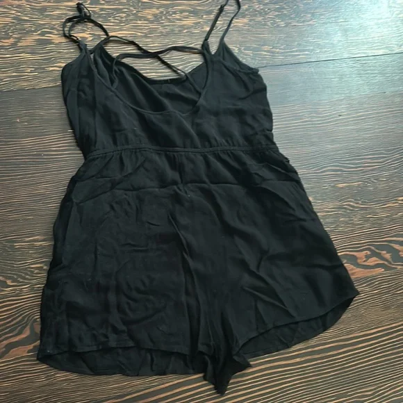 Black Divided by H&M size 2 romper - Picture 3 of 5